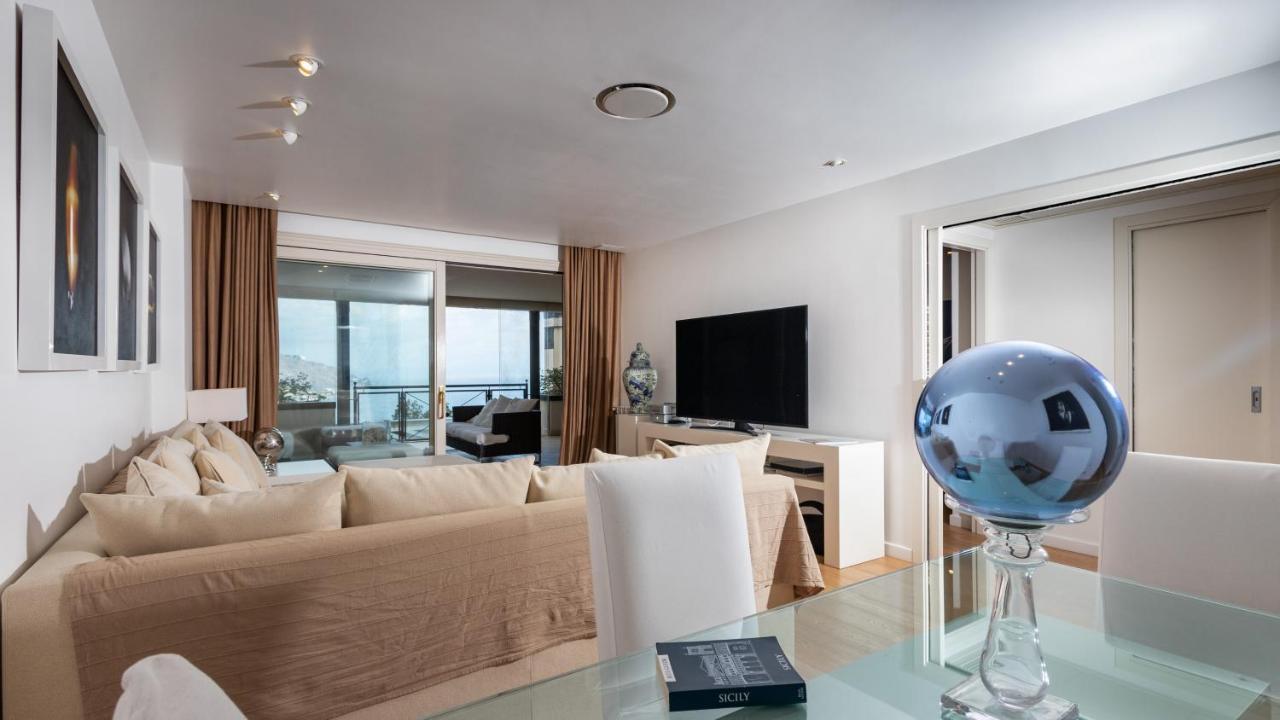 Beautiful Apartment In The Centre Of Taormina Luaran gambar