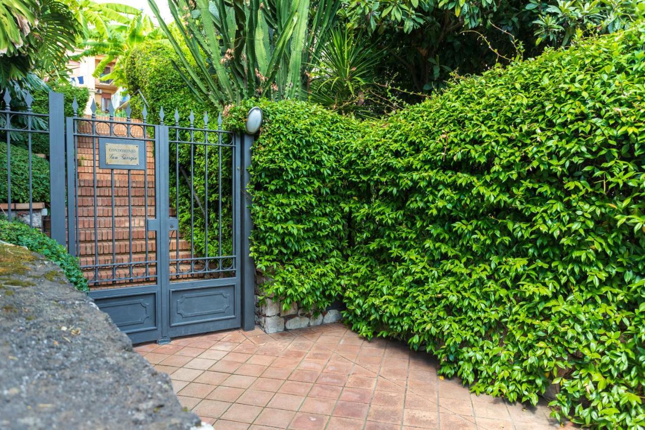 Beautiful Apartment In The Centre Of Taormina Luaran gambar